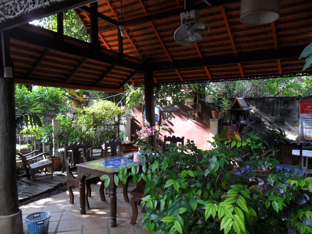 Chiangmai Inn Guesthouse Chiang Mai Exterior foto